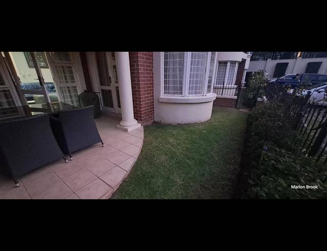 2 BEDROOM PROPERTY TO RENT IN MELROSE